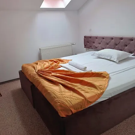 Hotel Alexis